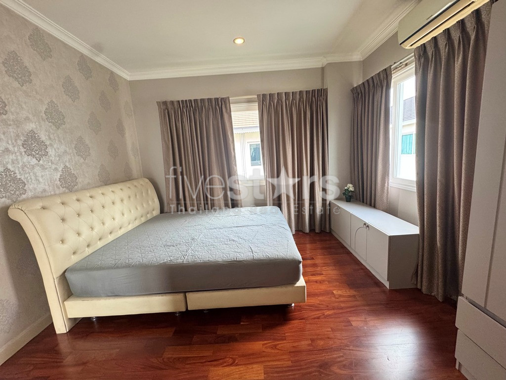 Maison 3 chambres à louer sur Rama 9, photo 11