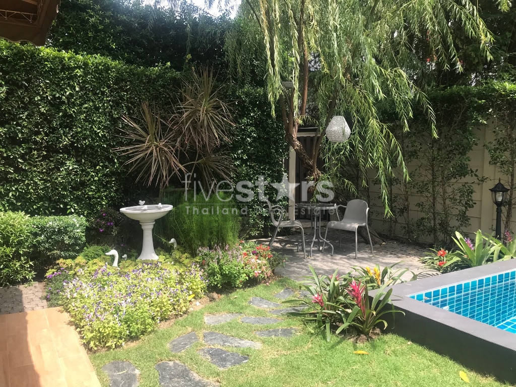Maison avec piscine à louer dans le quartier Ekamai, photo 17