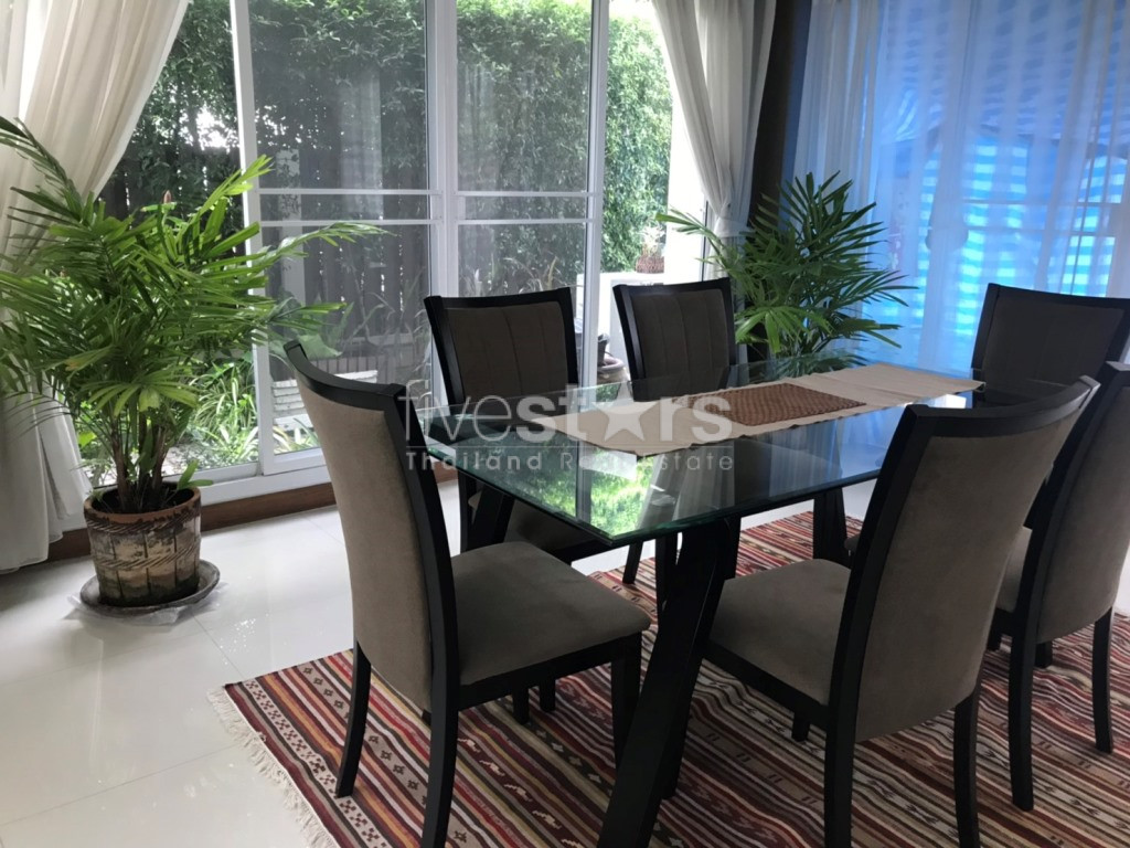 Maison avec piscine à louer dans le quartier Ekamai, photo 11