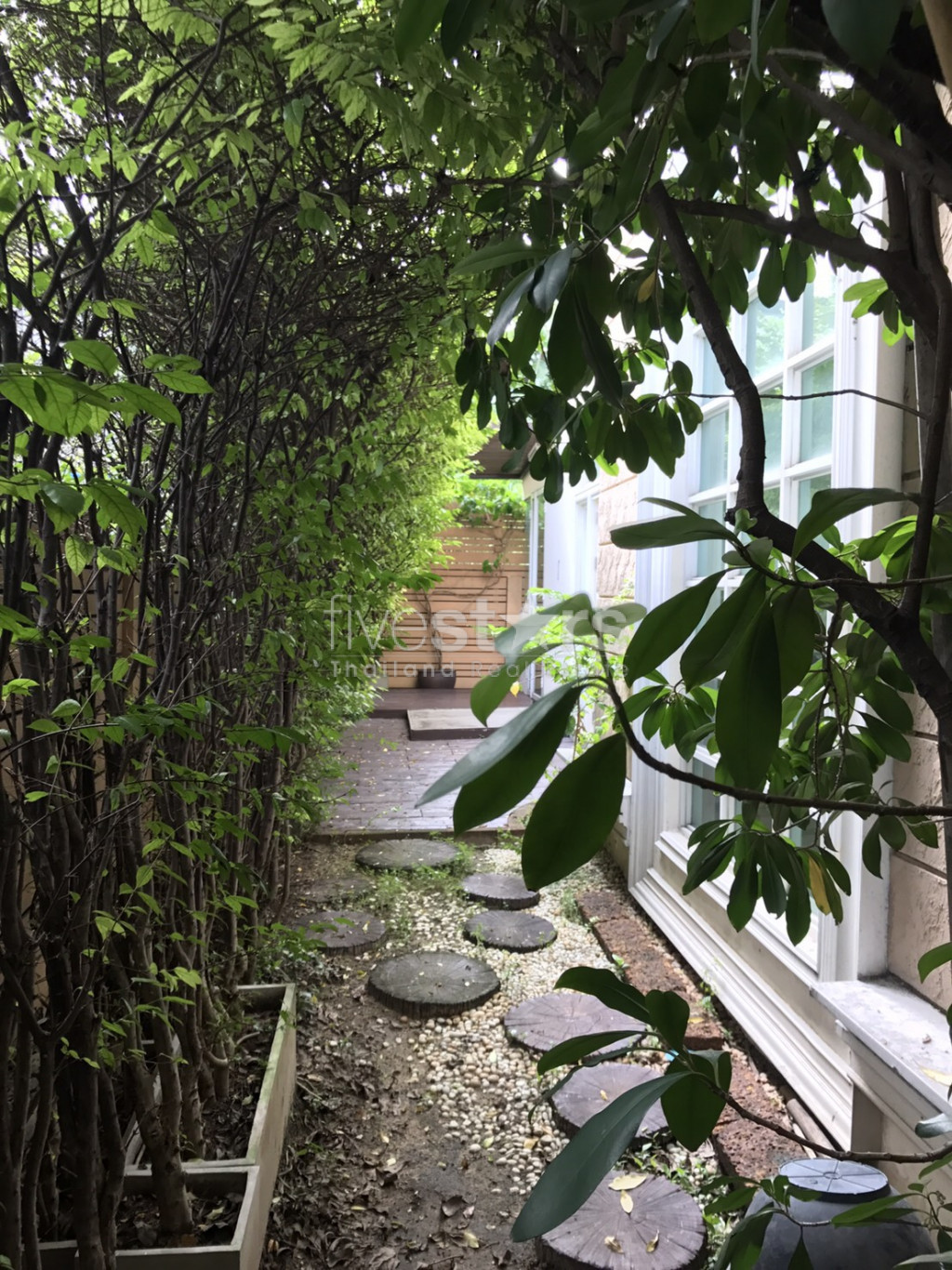 For Sale Modern Townhome in compound 3 bedrooms on Petchaburi road, photo 4