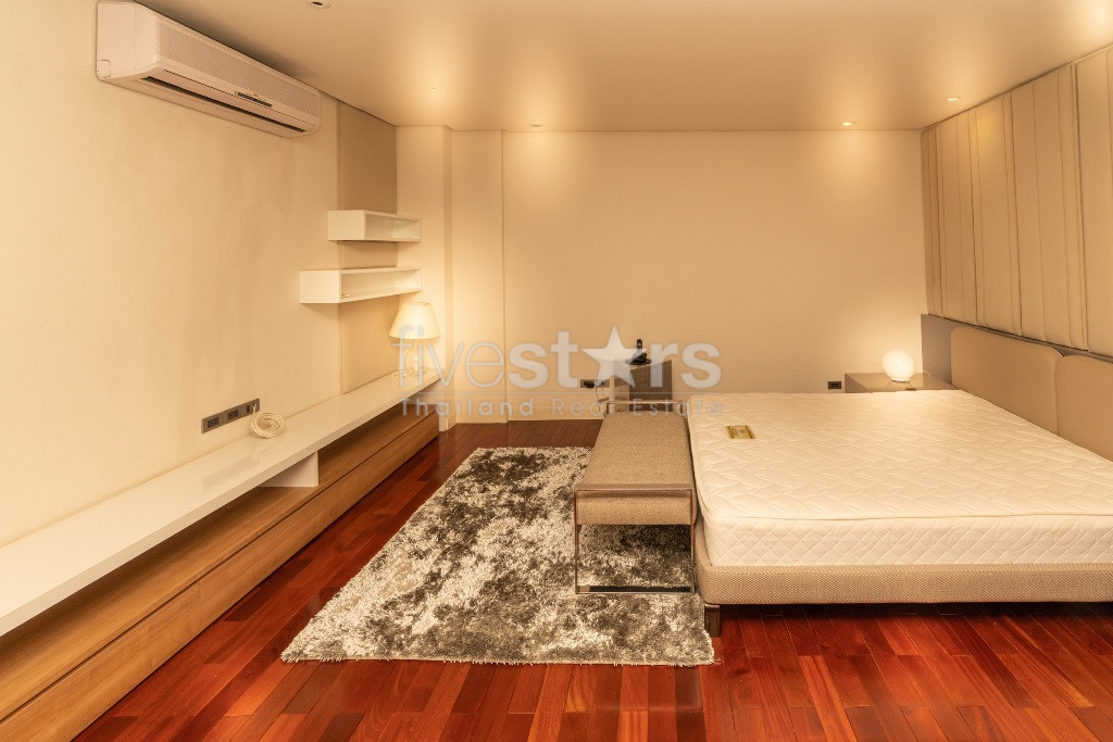 maison à louer dans l'enceinte de Ramkamhaeng 24, photo 20