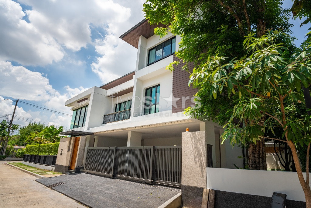 Maison à louer quartier Ramkamhaeng, photo 4