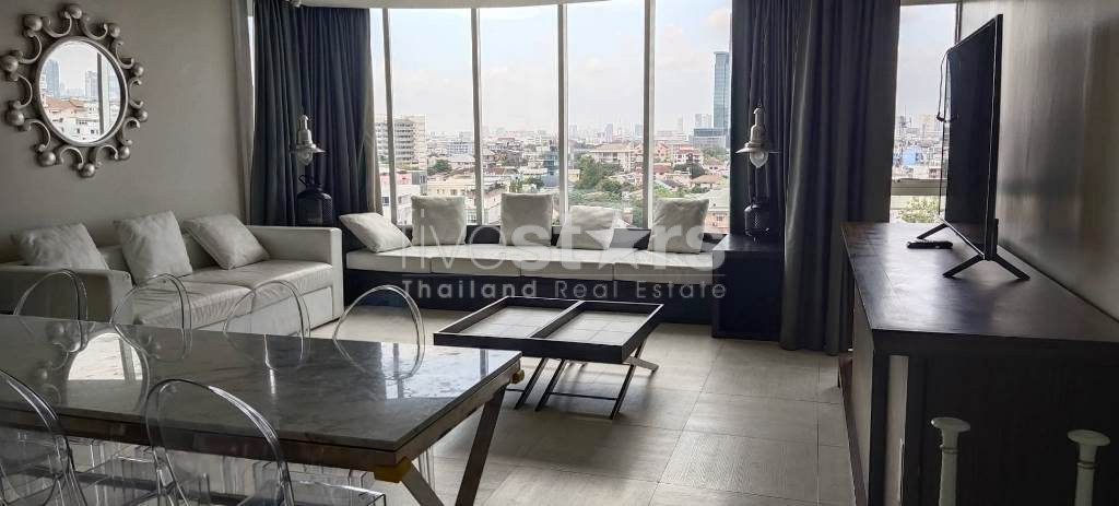 Condo de 2 chambres à louer sur Phahonyothin