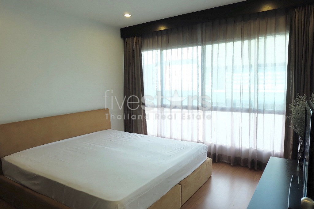 2-bedroom condo for sale close to BTS Ratchayothin, photo 6