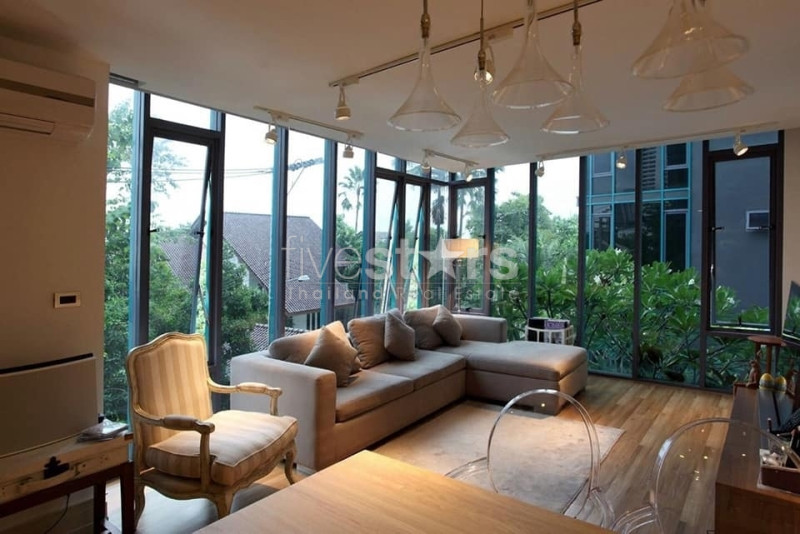 2 bedroom condo for sale close to BTS Ari