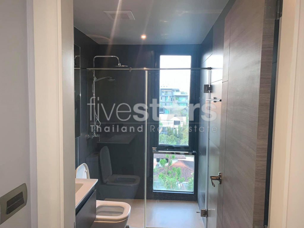 2 bedroom low rise condo for sale Phahonyothin 2, photo 8