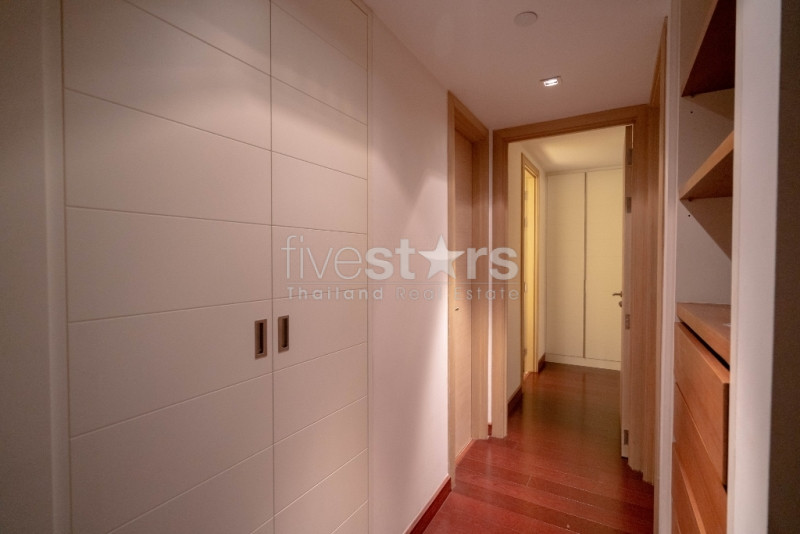 2 bedroom spacious for sale on Phahonyothin, photo 14