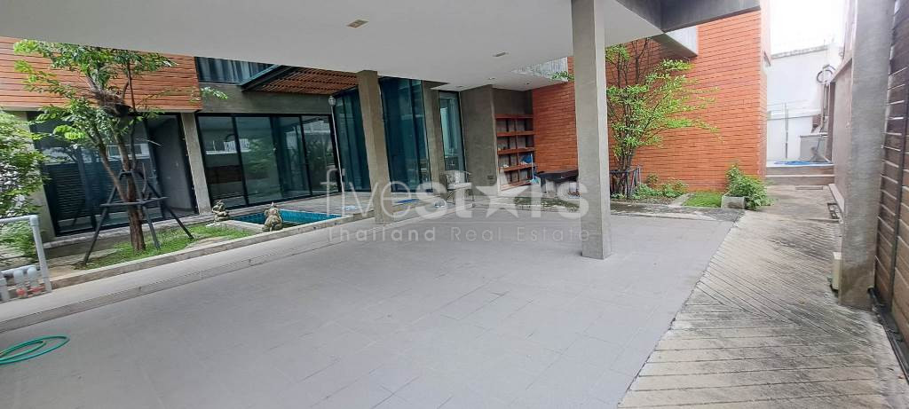 Single house 4-bedroom for sale close to Ari BTS station, photo 2