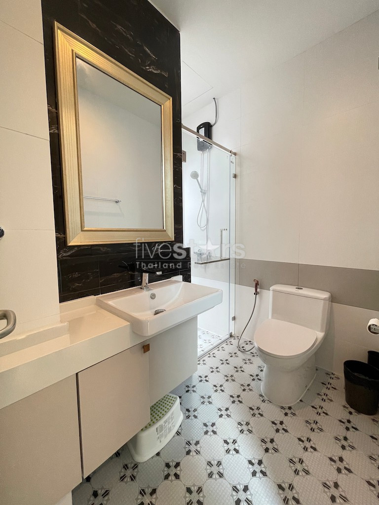 Amazing 3 bedrooms house for sale at Hydepark Vibhavadee, photo 17