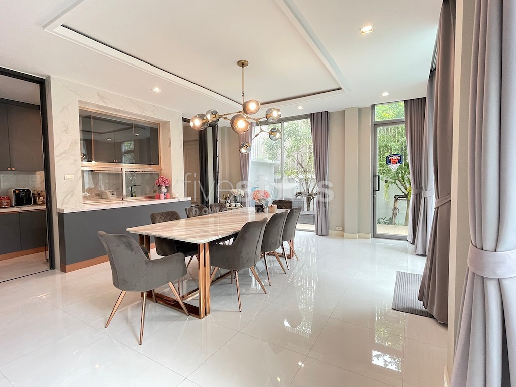 Amazing 3 bedrooms house for sale at Hydepark Vibhavadee, photo 5