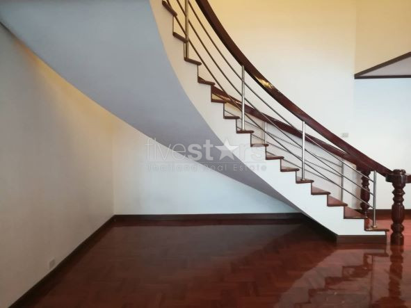 Pet friendly duplex 3 bedrooms for rent near BTS Phromphong, photo 3