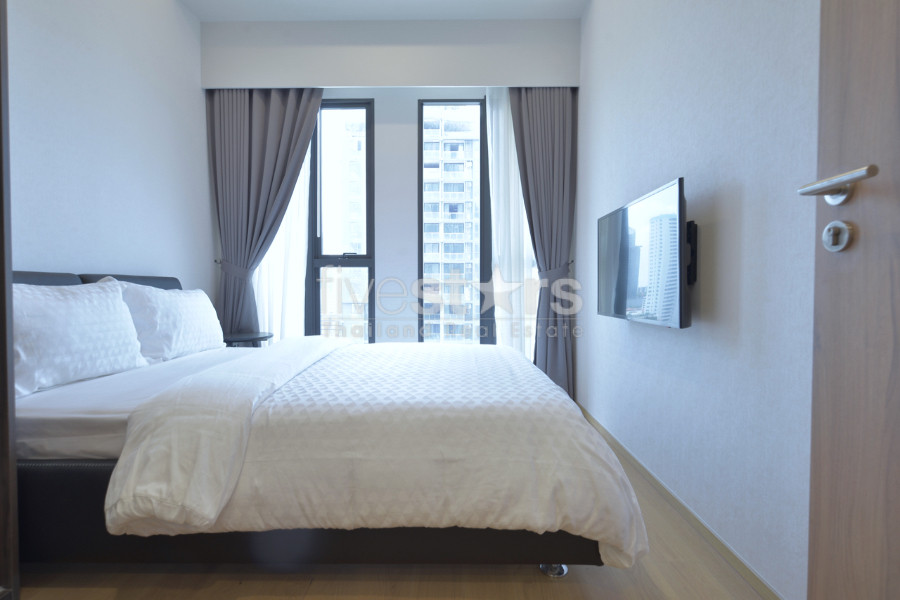 Appartement spacieux avec 2 chambres à louer quartier Phrompong, photo 12