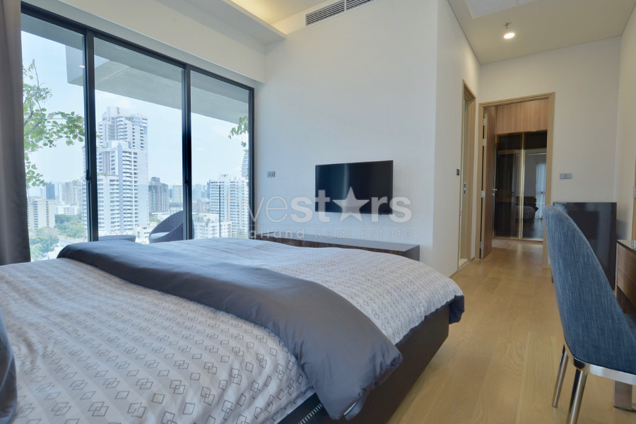 Appartement spacieux avec 2 chambres à louer quartier Phrompong, photo 11