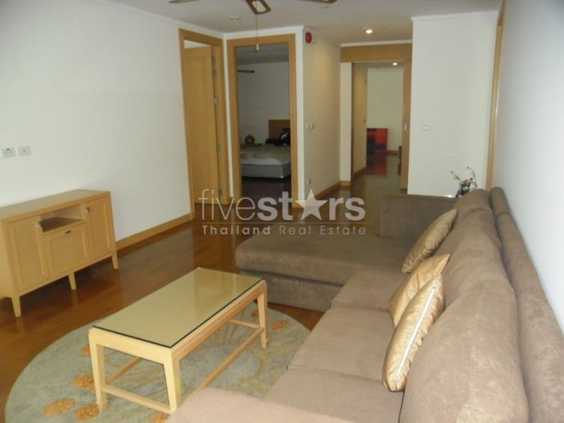 Appartement de 3 chambres à louer à proximité de la station Phrom Phong BTS