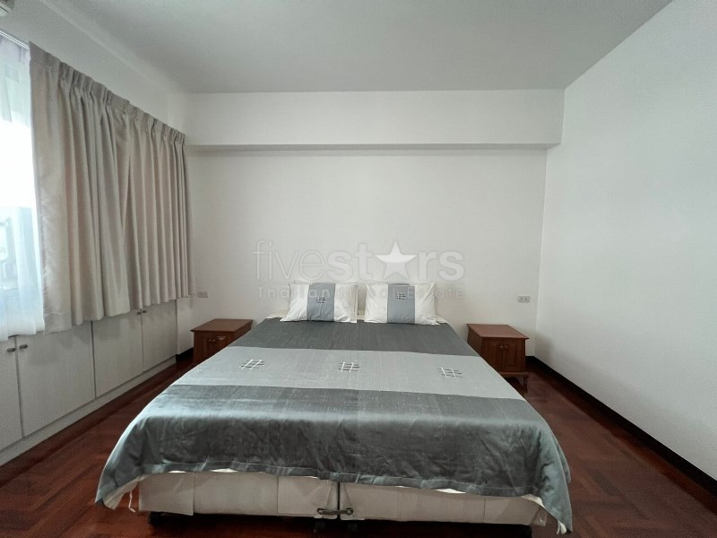 Appartement de 3 chambres acceptant les animaux à louer sur Phrom Phong, photo 6