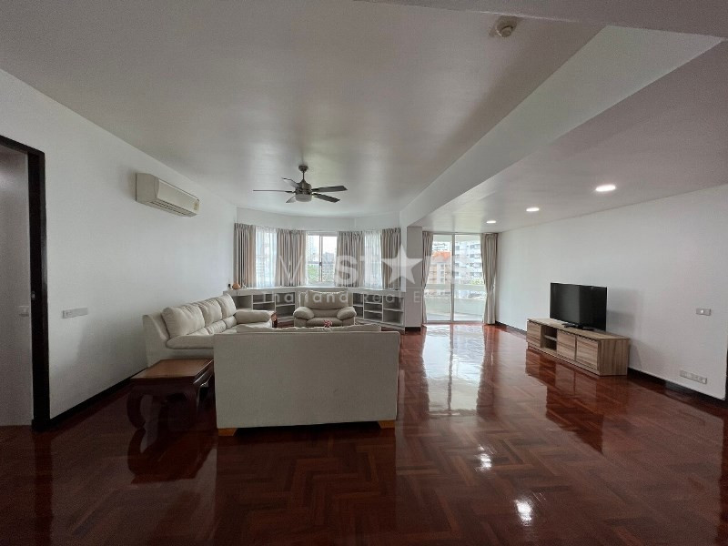 Appartement de 3 chambres acceptant les animaux à louer sur Phrom Phong, photo 3