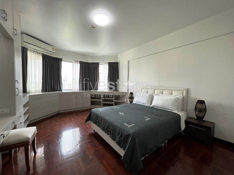 Appartement de 3 chambres acceptant les animaux à louer sur Phrom Phong, photo 6