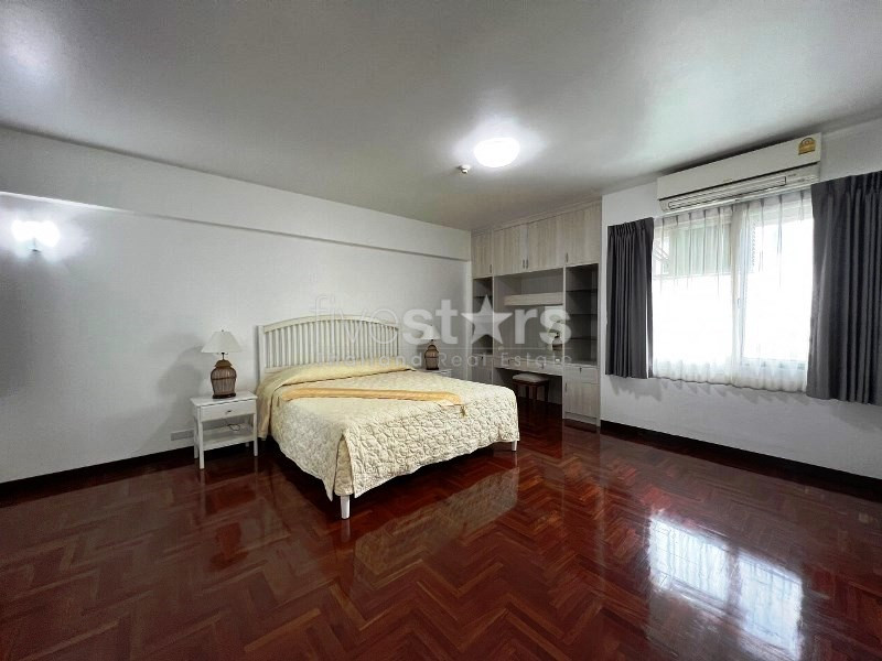 Appartement de 3 chambres acceptant les animaux à louer sur Phrom Phong, photo 7