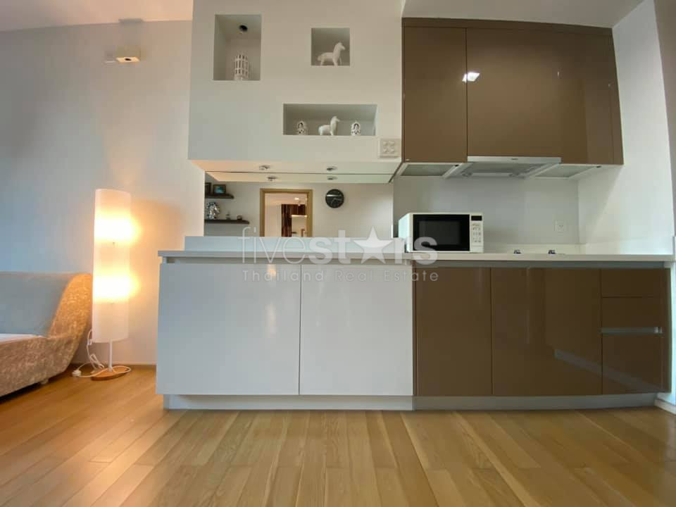 Large 1 bedroom condo for rent near BTS Thonglor, photo 5