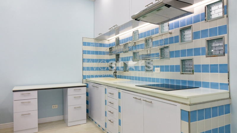 2 chambres récemment entièrement rénovées à vendre sur Phrom Phong, photo 8