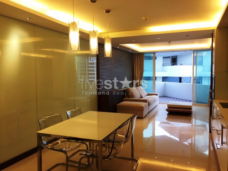 condo spacieux 2 chambres récemment rénové à vendre sur Thonglor, photo 5