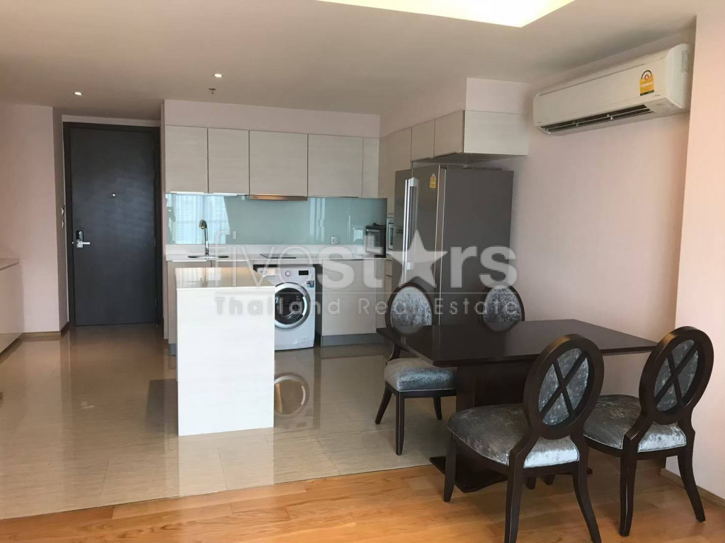 Condo 2 chambres à louer sur Phrom Phong, photo 5