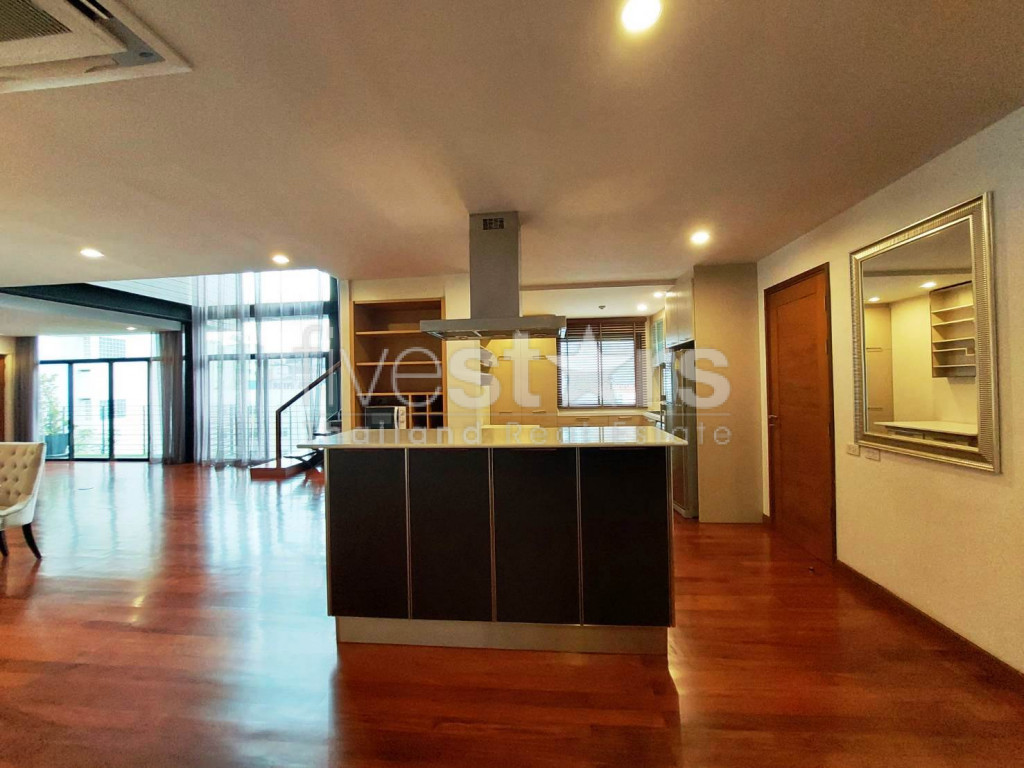 Appartement en duplex de 3 chambres à louer à proximité de la station Phrom Phong BTS, photo 12