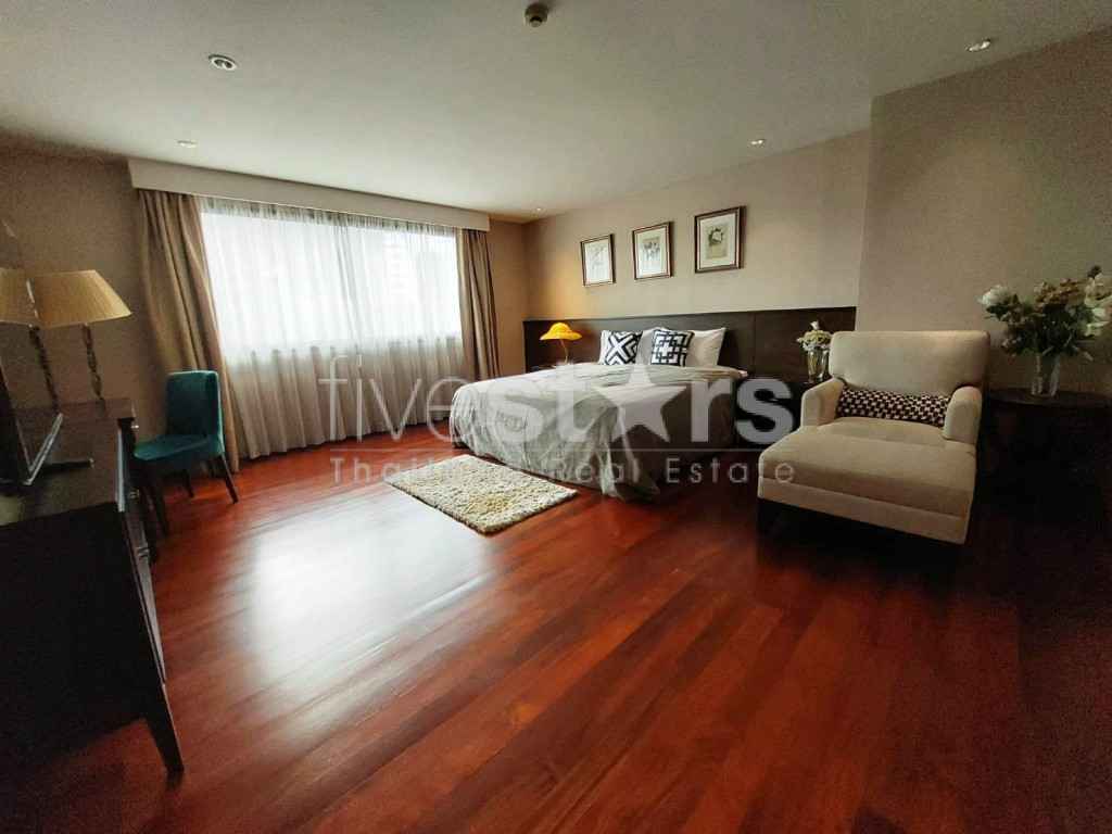 Appartement en duplex de 3 chambres à louer à proximité de la station Phrom Phong BTS, photo 6