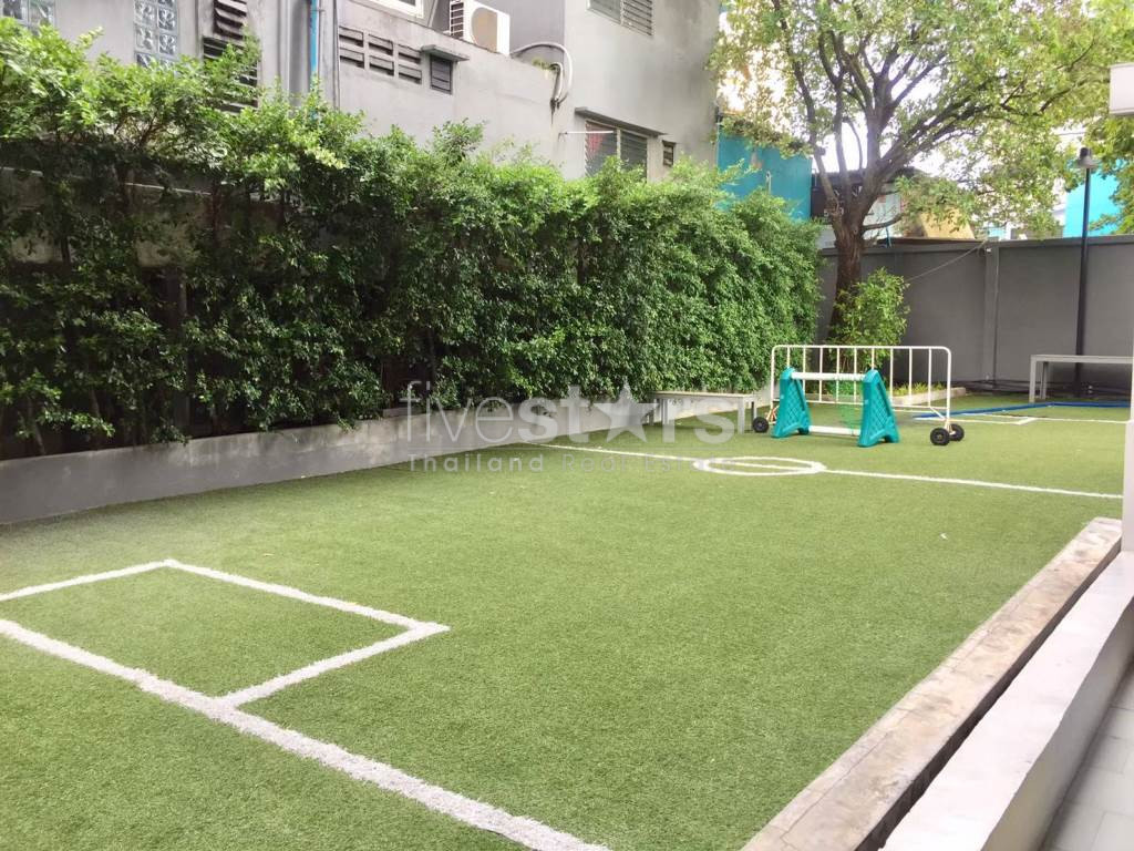 Condo de 2 chambres à louer près de la station Thong Lor BTS, photo 16