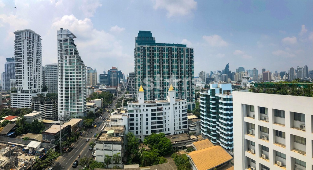 Appartement 2 chambres refait à neuf à vendre quartier Thonglor, photo 2