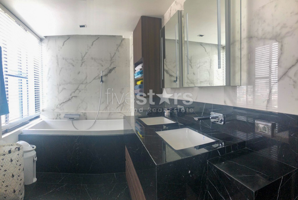Appartement 2 chambres refait à neuf à vendre quartier Thonglor, photo 14