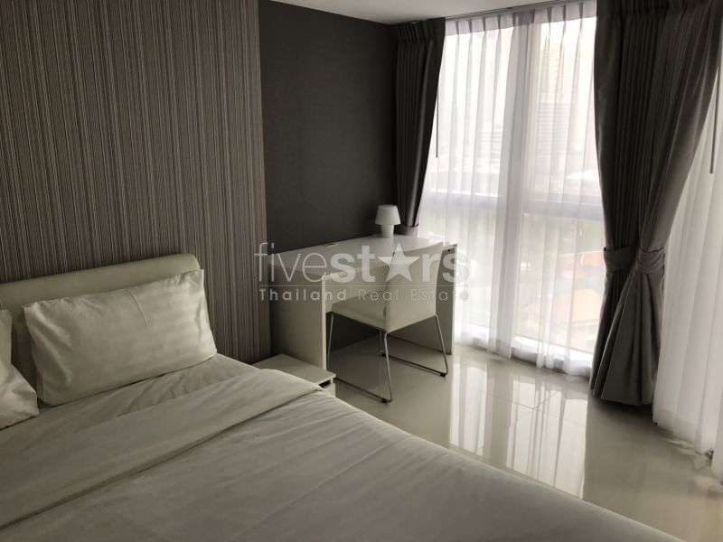 Condo de 3 chambres à louer sur Phrom Phong, photo 5