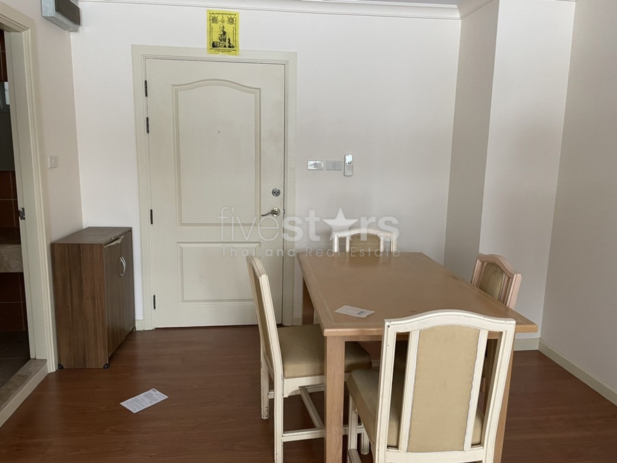 Condo 2 bedrooms for rent near BTS Phromphong, photo 2
