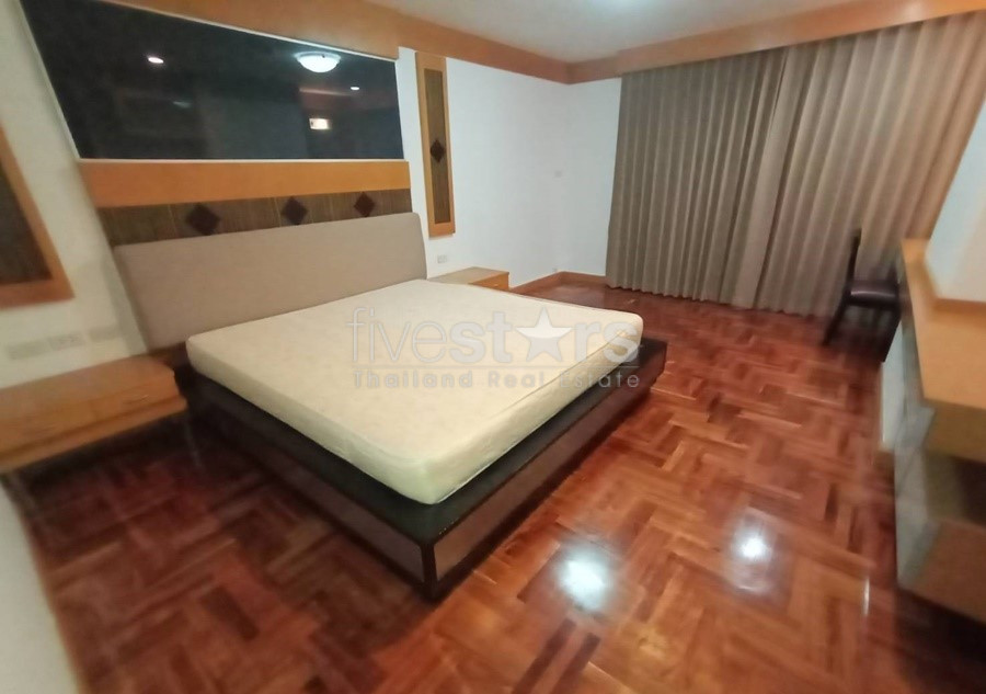 Large 2 bedrooms apartment for rent in Thonglor area, photo 4