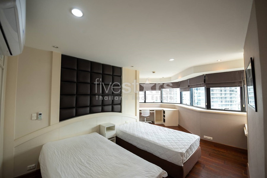 Appartement de 3 chambres acceptant les animaux domestiques à louer sur Phrom Phong, photo 12
