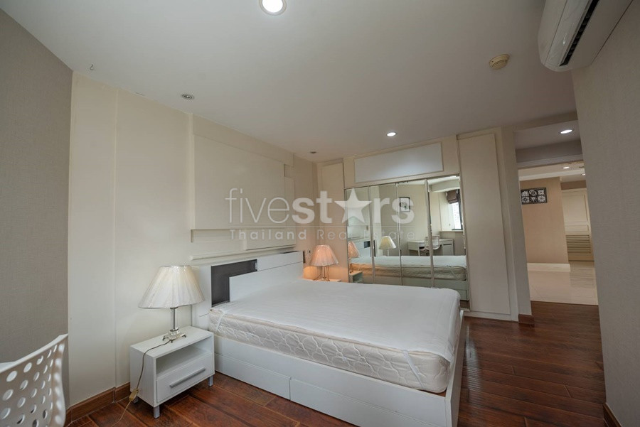 Appartement de 3 chambres acceptant les animaux domestiques à louer sur Phrom Phong, photo 10