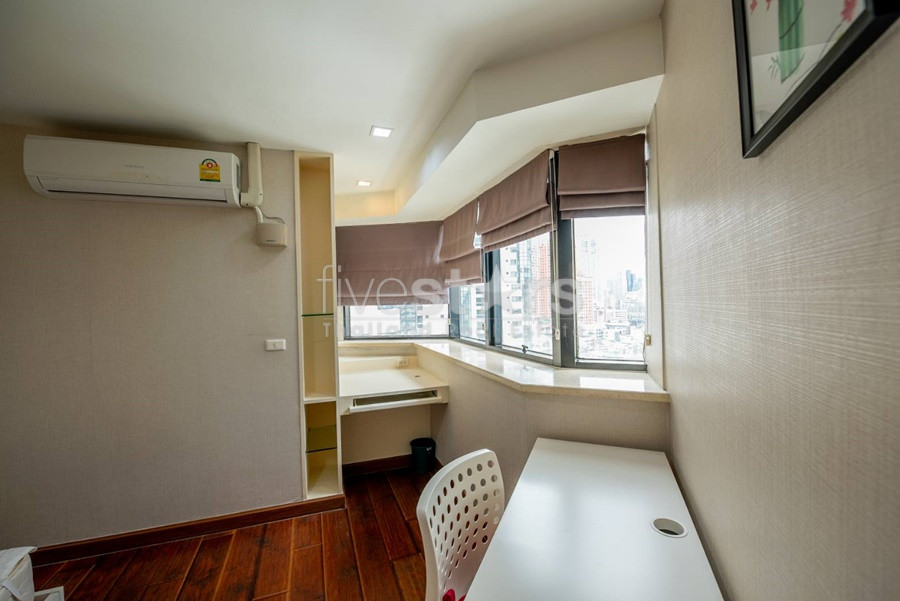 Appartement de 3 chambres acceptant les animaux domestiques à louer sur Phrom Phong, photo 14