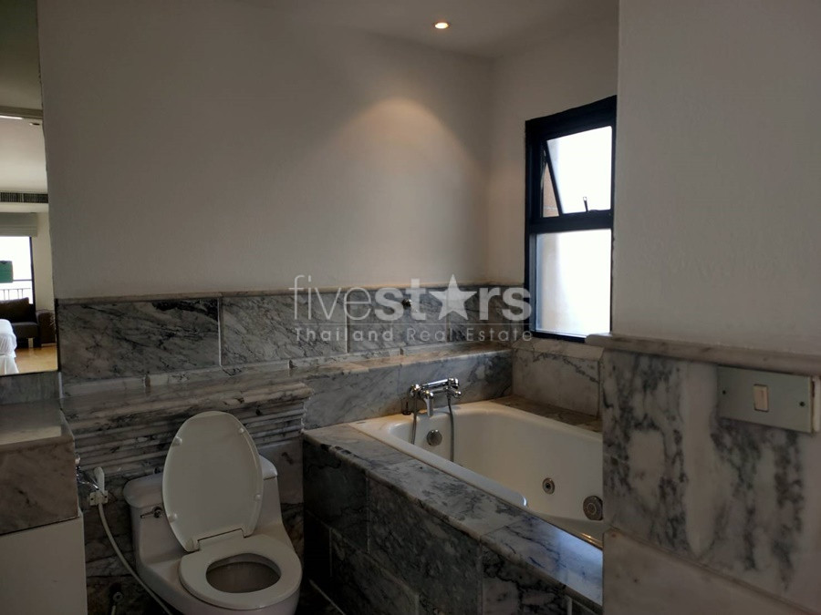 3 bedrooms pet friendly apartment for rent near BTS Phromphong, photo 14