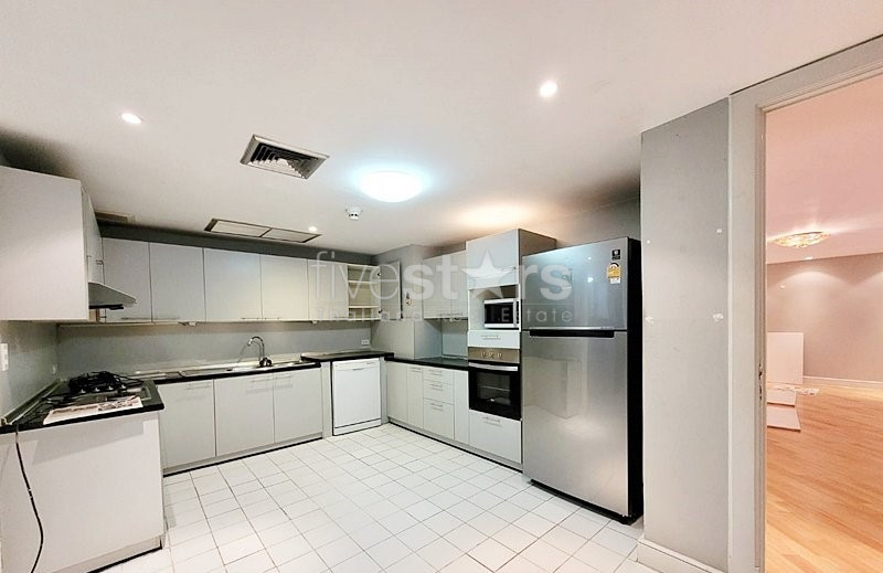 For rent 3 bedrooms pet friendly apartment in Sukhumvit area, photo 6