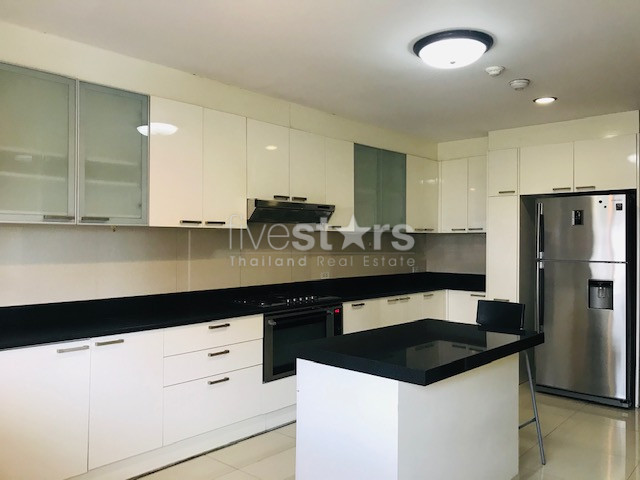 Pet friendly apartment 4 bedroom for rent near BTS Phrom Phong, photo 10
