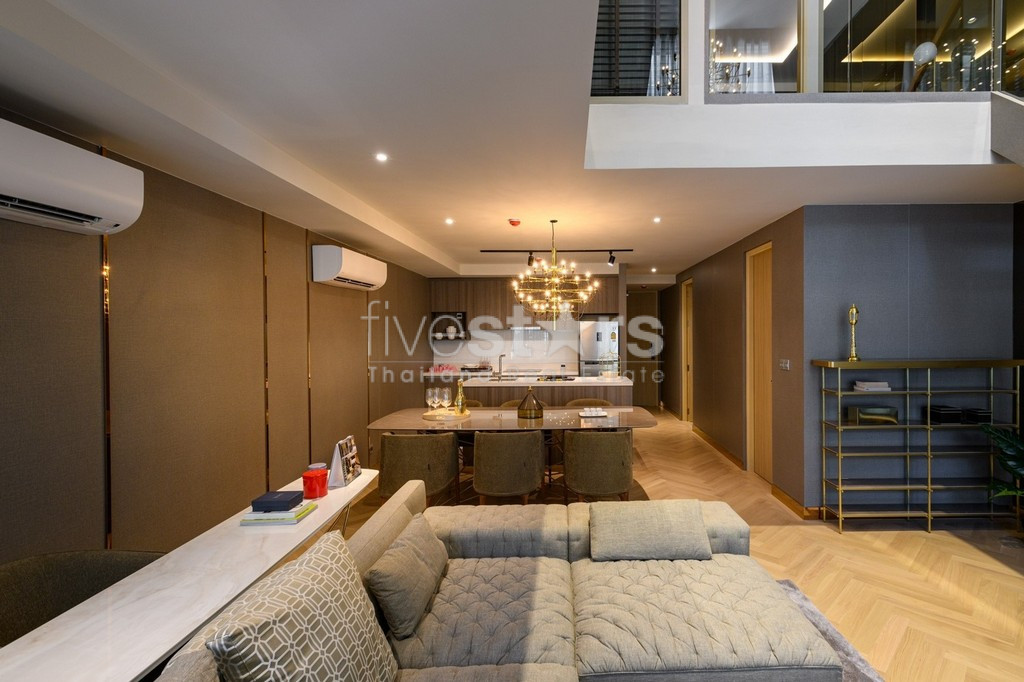 Duplex neuf de 2 chambres à vendre quartier Thonglor, photo 3