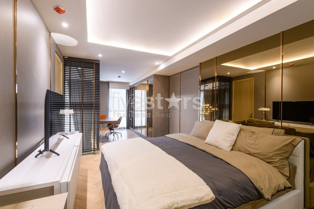 Duplex neuf de 2 chambres à vendre quartier Thonglor, photo 8