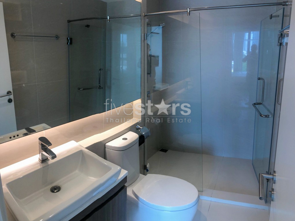 Appartement moderne d'une chambre à vendre proche BTS Thonglor, photo 9