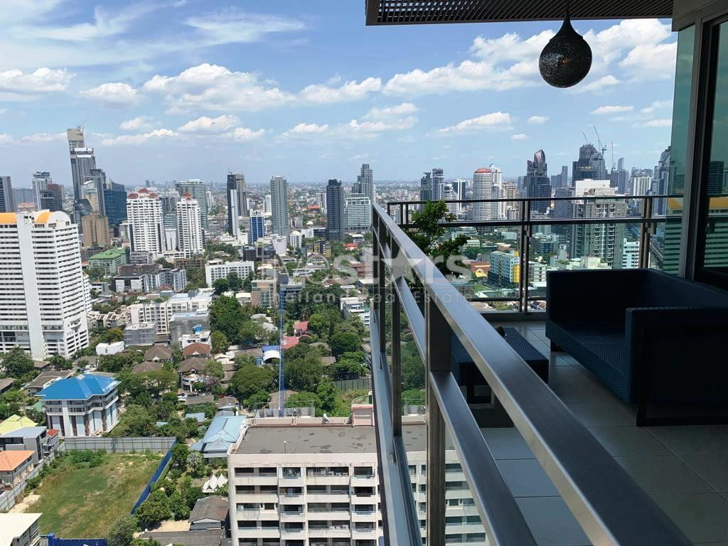 Penthouse de 4 chambres à louer près de la station Phrom Phong BTS, photo 8