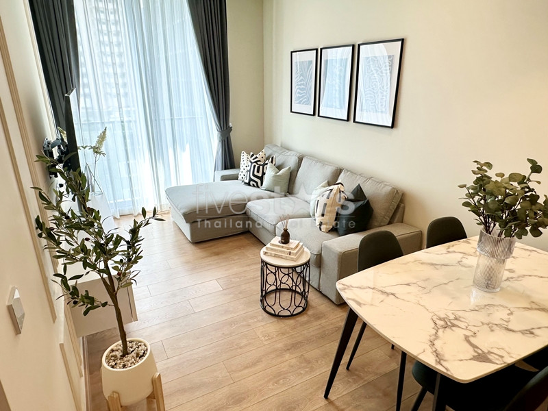 Condo de luxe 2 chambres à louer à Phrom Phong
