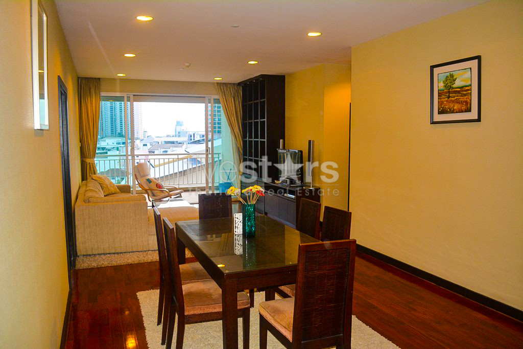 Appartement 2 chambres spacieux à vendre quartier Phromphong, photo 4