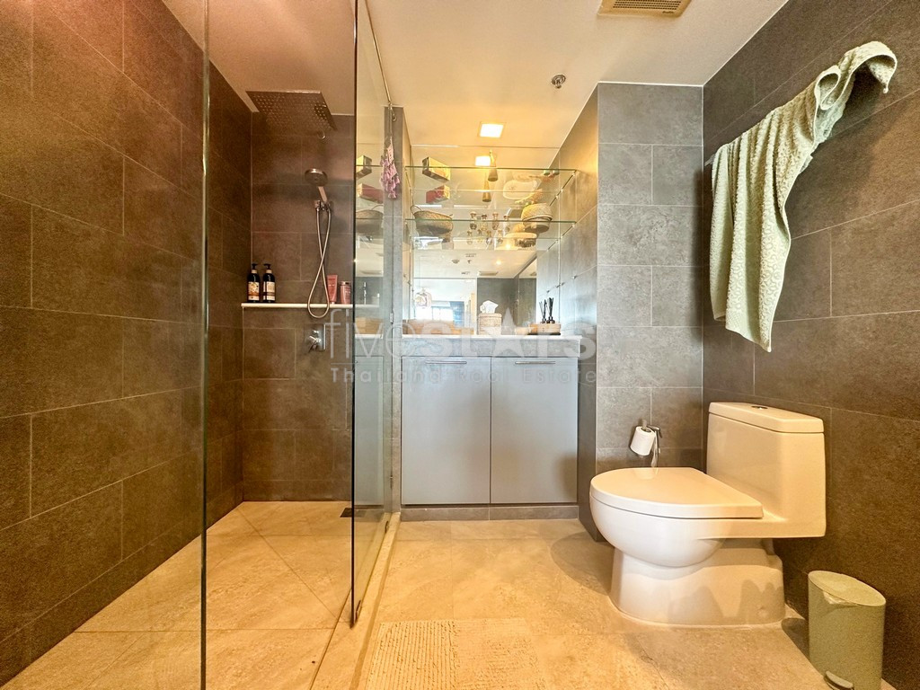 Appartement 2 chambres moderne à vendre sur Sukhumvit 31, photo 15