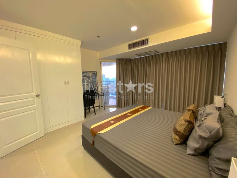 Appartement moderne de 4 chambres à louer à Phrom Phong, photo 6
