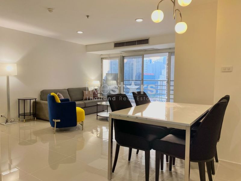 Appartement moderne de 4 chambres à louer à Phrom Phong, photo 3