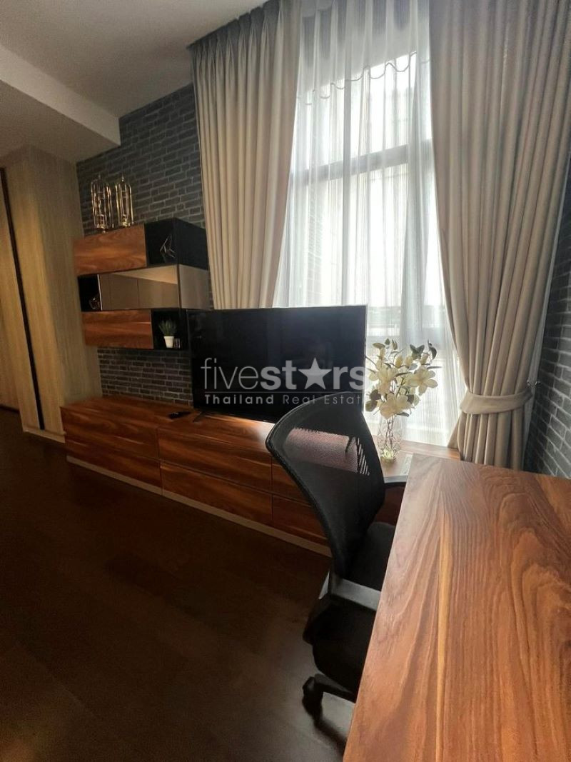 2 Chambres à vendre sur Phrompong, photo 3